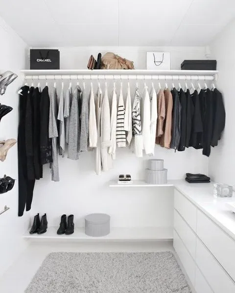 Before You Book a Tour, Open Your Closet: The Stuff Audit That Predicts Studio Happiness